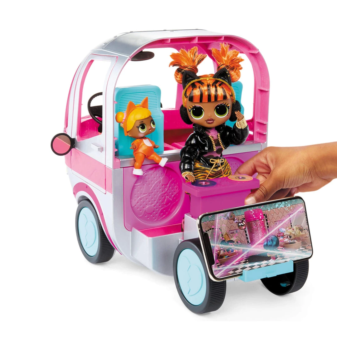 Featured Products LOL Surprise OMG 4-in-1 Glamper Fashion Camper With 55+ Surprises - Metallic Silver