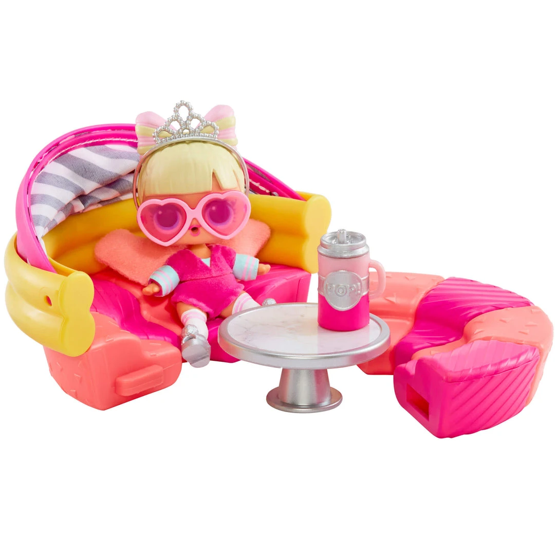 L.O.L. Surprise! Official Store LOL Surprise OMG House Of Surprises Daybed Playset With Suite Princess With 8 Surprises