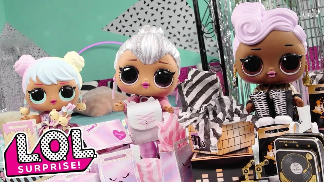 Create Your Own Bundle LOL Surprise Big B.B. (Big Baby) Kitty Queen β 11" Large Doll