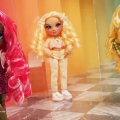 Rainbow High Daria Roselyn-Series 3 Rose (Pinkish Red) Fashion Doll With 2 Outfits